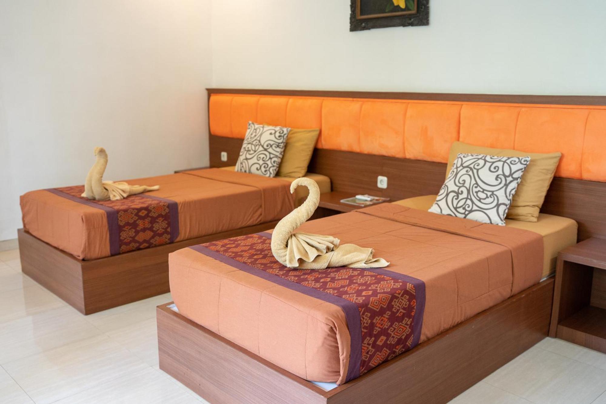 Adipana Bungalow-Balinese Room Ubud  Exterior photo